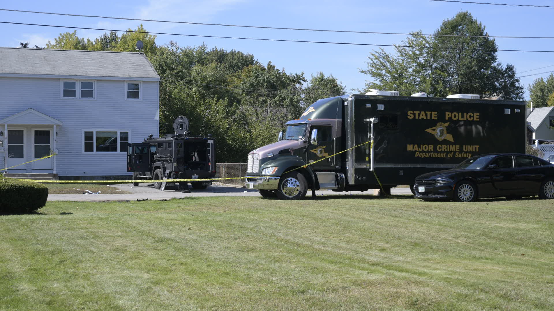 Man shot by police during overnight standoff in Nashua